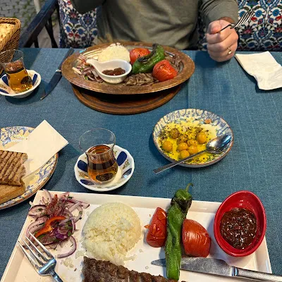 Green Hill Cafe Restaurant