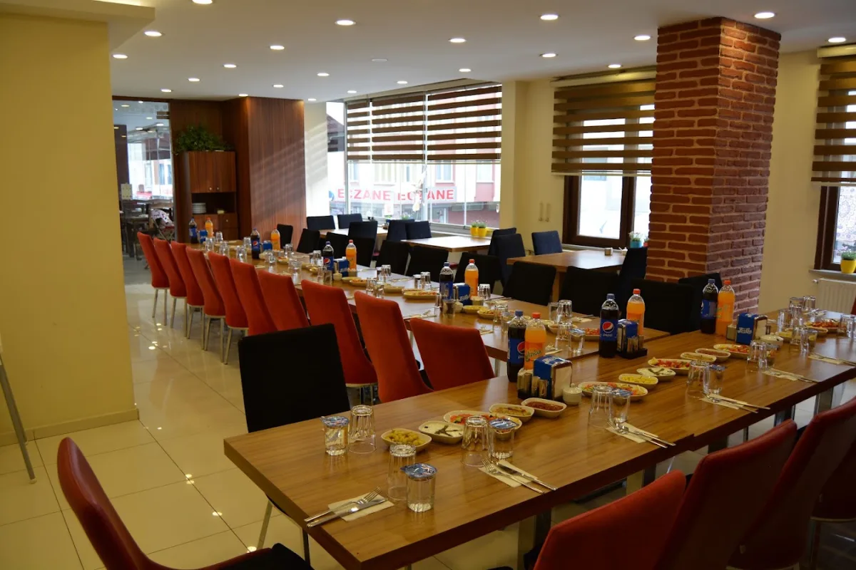 Karagözler Et & Izgara & Cağ Kebabı