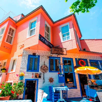 Kınalıada Nisi Pansiyon & Restoran