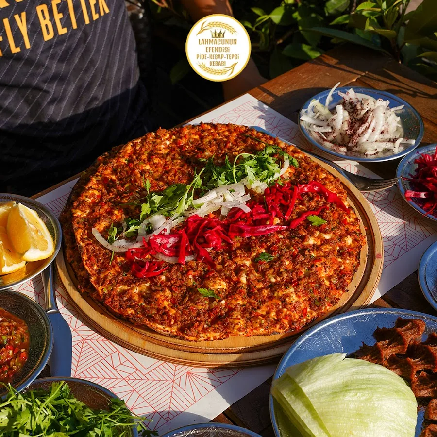 Lahmacunun Efendisi