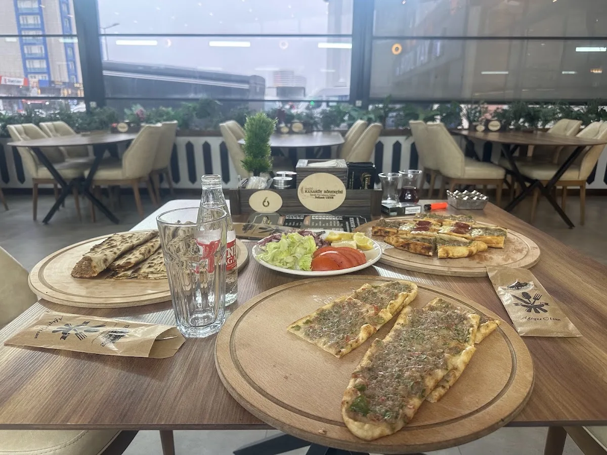 Tarihi Karaköy Börekçisi Alkent