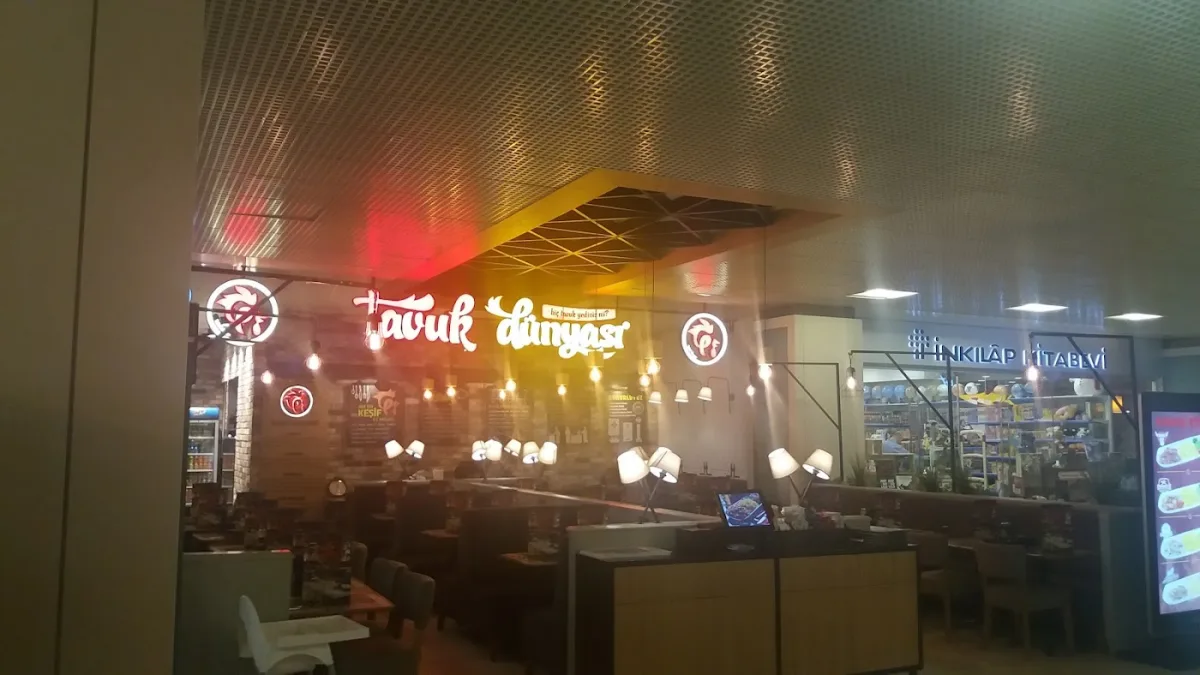 Tavuk Dünyası Historia Avm